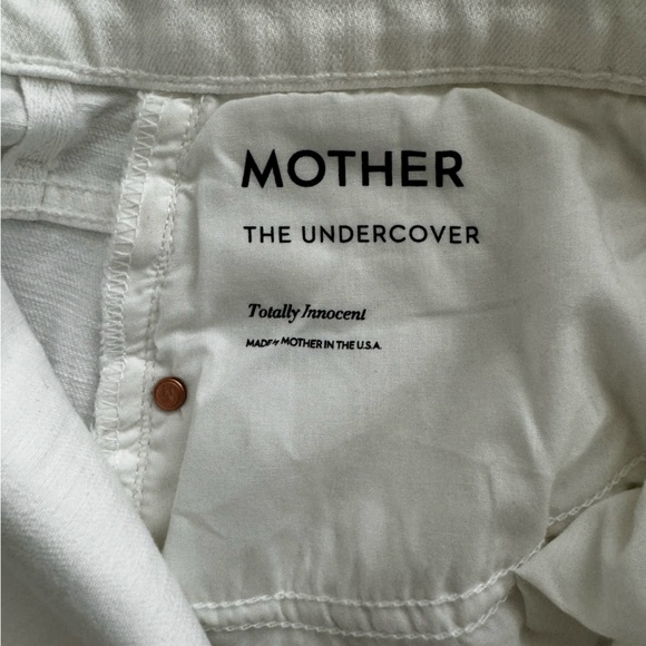 New MOTHER jean Undercover 
Wash: Totally Innocent - Picture 4 of 11